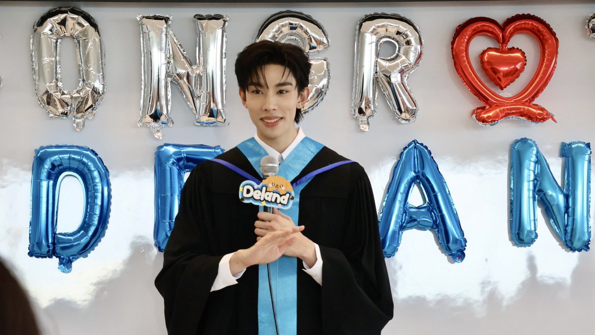 Deland_FC's tweet photo. บรรยากาศงาน 🎓
#Delandgraduationday https://t.co/qmsKCC2dMN