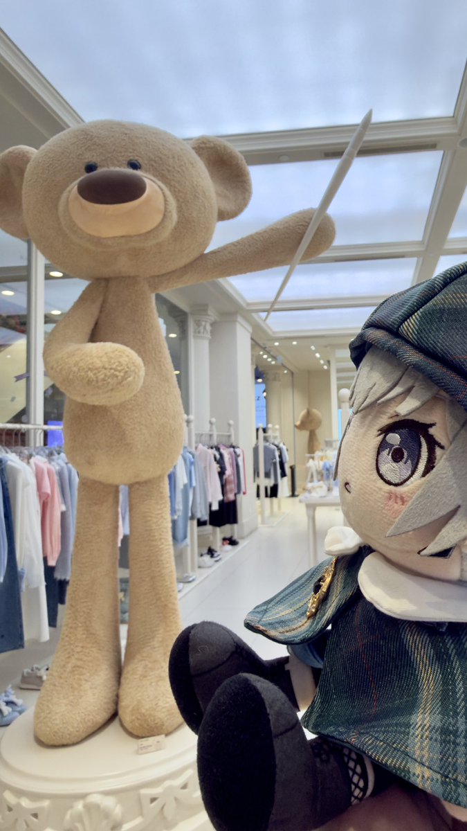 ___seanc's tweet photo. ひなぴよとひなりんのマレーシア聖地巡礼 https://t.co/DYjT45kiYc