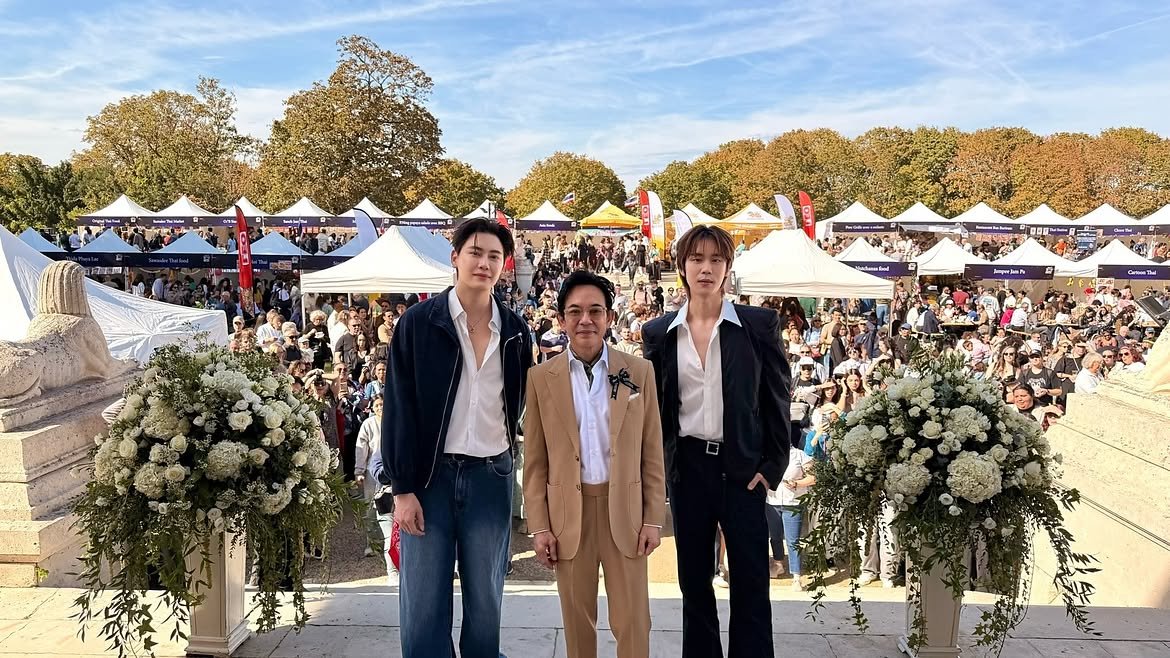 PremSpace_THFC's tweet photo. 💌 03.10.2026
IG update : gmmtv

BOUNPREM THAI FEST IN PARIS 

#BounPremxTouTaFaitThai2026
#prem_space #BounPrem

งานวันนี้สนุกมากครับ บุ๋น-เปรมต้องขอขอบคุณสถานเอกอัครราชทูตไทย ณ กรุงปารีส ที่จัดกิจกรรมดีๆแบบนี้ และขอขอบคุณคนไทยในปารีสและแฟนๆชาวปารีสที่ต้อนรับอย่างอบอุ่น หวังว่าโอกาสหน้าจะได้พบกันอีกนะครับ 🇹🇭🇫🇷🫶🏻

Aujourd’hui, ce festival était chouette. Nous remercions l’ambassade royale de Thaïlande en France d’avoir organisé cet événement merveilleux. Nous remercions également la communauté thaïlandaise et les fans en France nous avoir accueillis si chaleureusement. Nous espérons vous revoir très prochainement ! 🇹🇭🇫🇷🫶🏻

#GMMTV

📍https://t.co/WVQSyx1AaO
