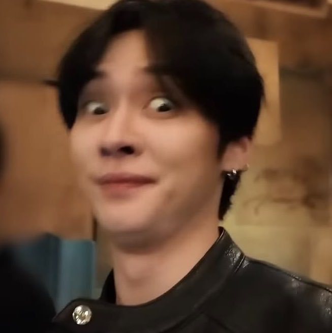 csnjwy's tweet photo. he is so weird i love him https://t.co/mnN7QmjZoX