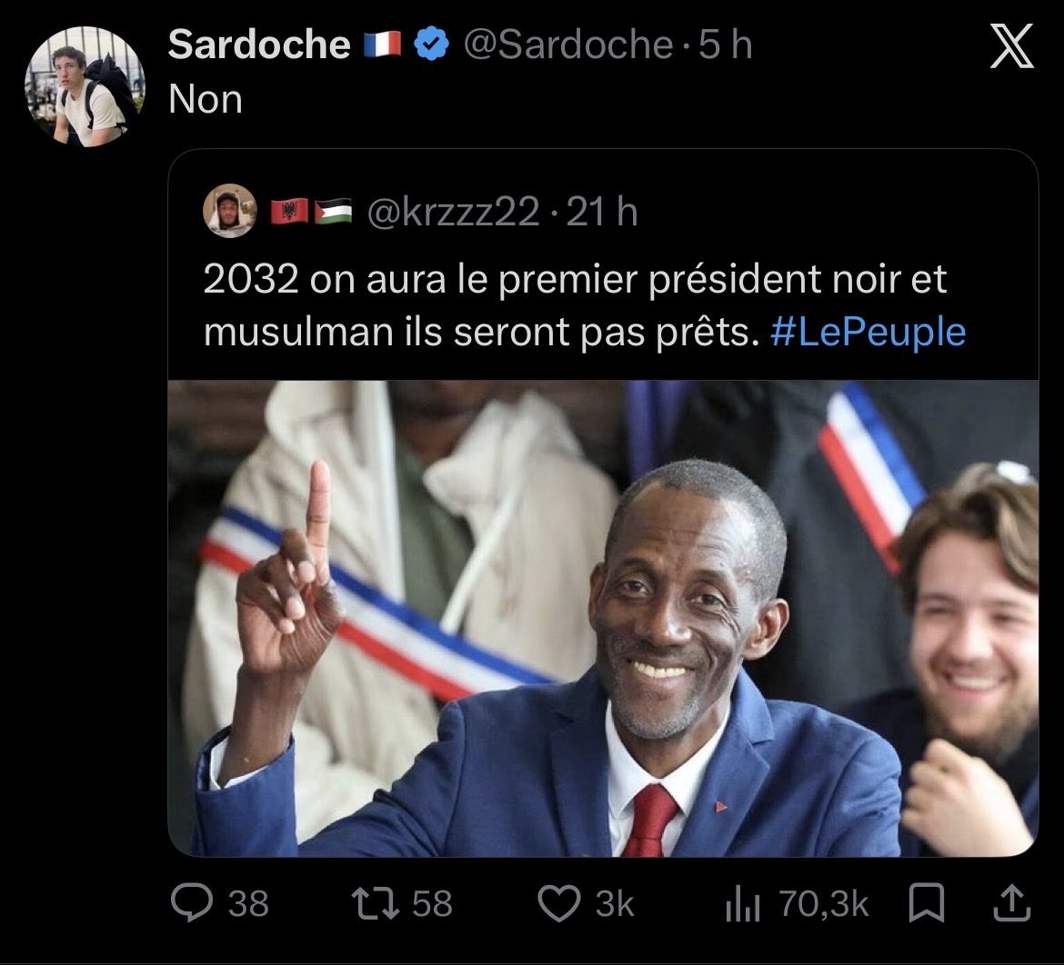 Maeliott_'s tweet photo. Il a fumé quoi votre collègue ? https://t.co/iHKuYFpFz6