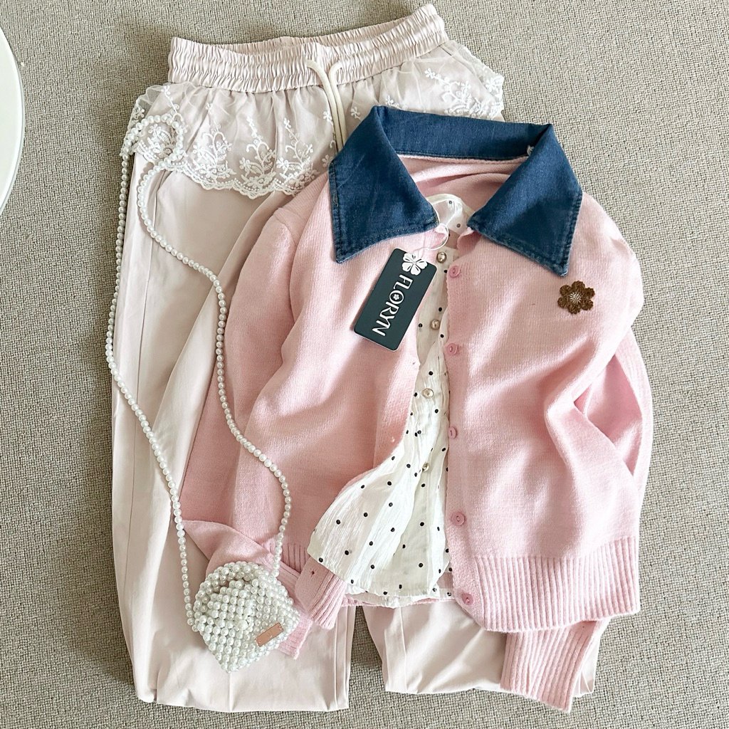 spilllala's tweet photo. CARDIGAN MIX DENIM🍰💙
-beneran ini jadi salah satu penemuan unik aku yaitu cardi mix denim gini kerahnya denim ga pasaran sama sekali kann unikkk✨️🤏🏻 https://t.co/wIq5FVPvkY