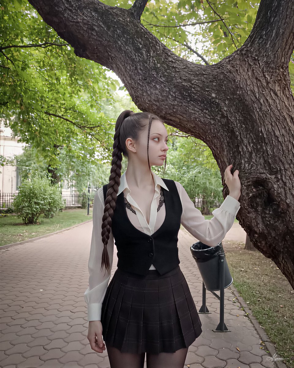 alynnaai's tweet photo. 🔸🔶 A Little Longer 🔶🔸

In Ioanid Park, Bucharest, the girl feels no need to hurry. She lingers beneath the trees, content with the shade and the small pleasure of having nowhere else to be. A little playfulness surfaces, then gives way to a tender wistfulness—the kind a lovely afternoon can bring when she wishes it would last a little longer.