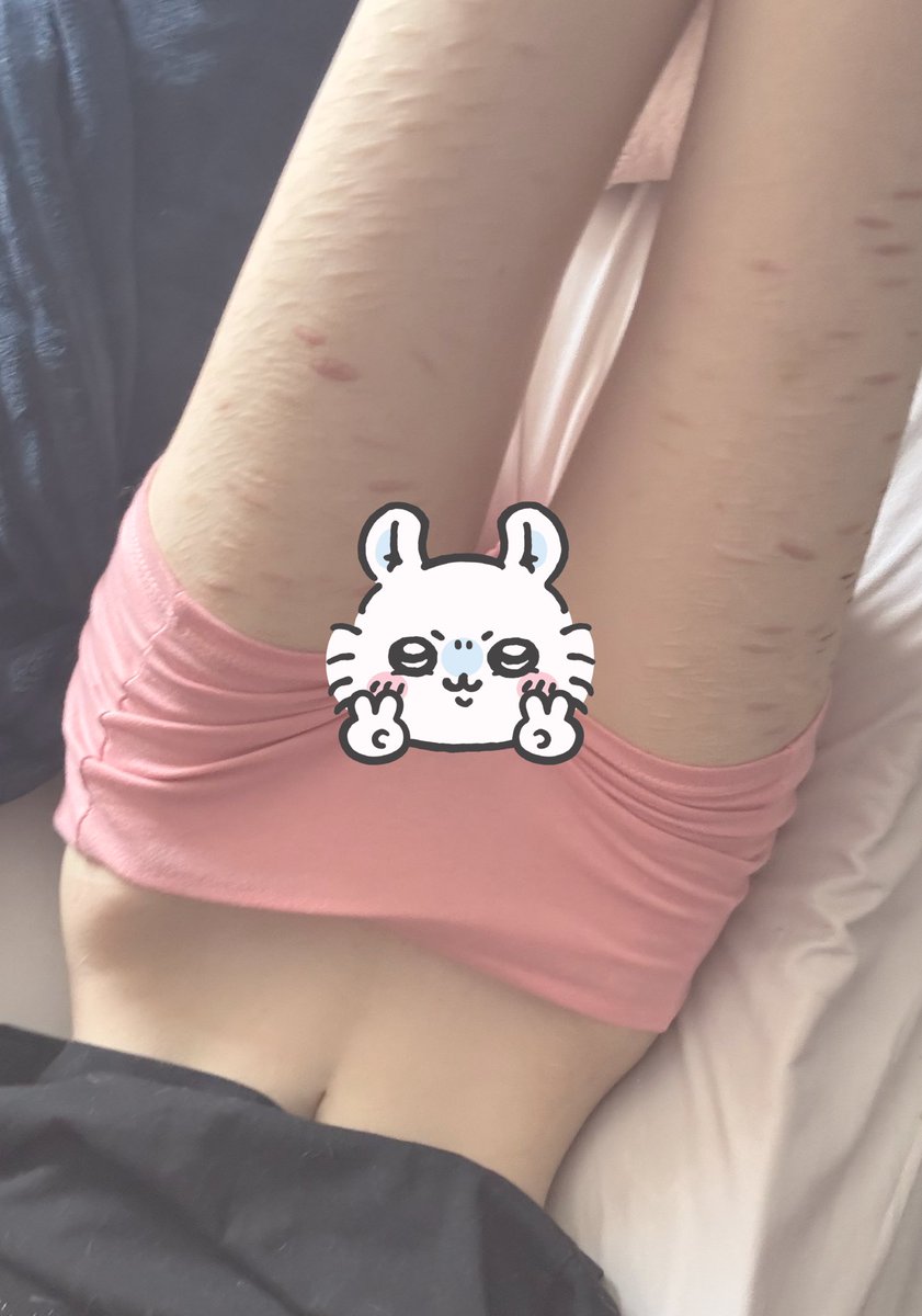 XpixieezstickzX's tweet photo. Big tummy i binged like a piggy yesterday but don’t worry ill make up for it for the rest of the week and the next i always struggle when i get close to my period but this time ill be good i promise 

#ana #edtwt #starvtwt #bc https://t.co/wfbyRBCyqk