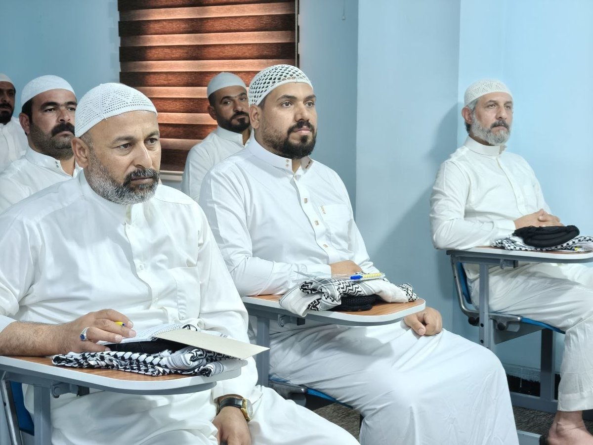 Hashd43's tweet photo. ♦️انطلقت في مدينة العلم الدينية بمحافظة النجف الأشرف أعمال دورة الوعي والبصيرة (المستوى الثاني – الدورة الأولى)، بمشاركة عدد من ضباط ومجاهدي لواء 43 تشكيل سبع الدجيل بهدف تطوير القدرات الفكرية والتوعوية وترسيخ البصيرة لدى المجاهدين. https://t.co/Iw8scvOMhB