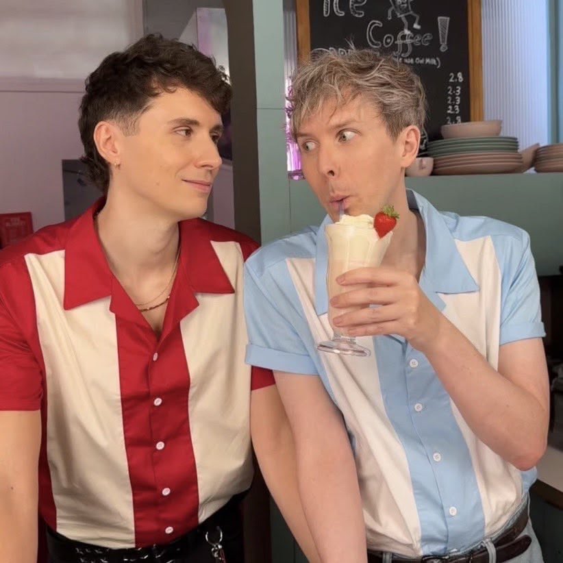 philsblep's tweet photo. happy boyfriend day to the inventors of boyfriendism 💜 https://t.co/PPA22OE5e1