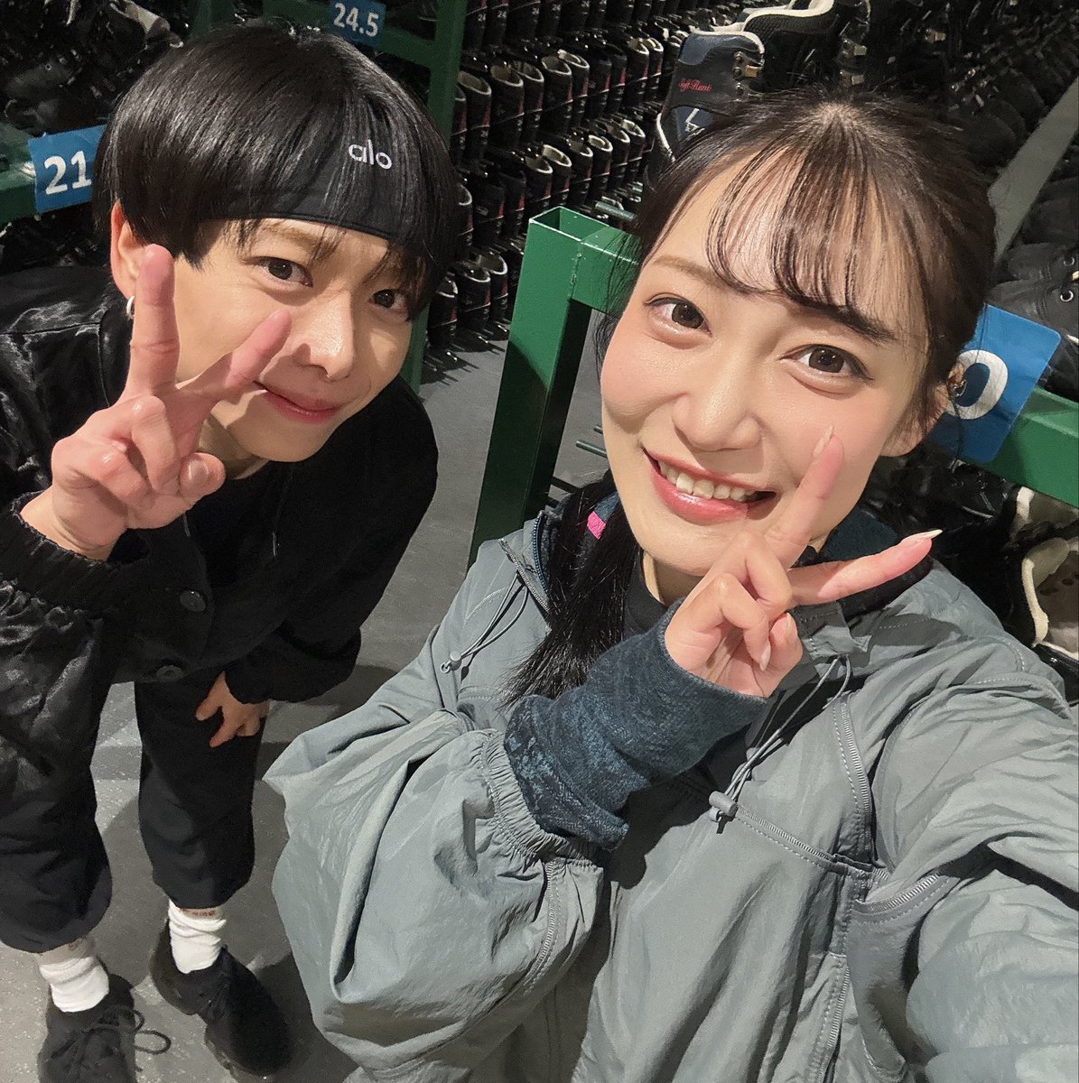 hinyanchu3's tweet photo. #刀ブレ 
#膝丸 役の #山本恭廉 くん🗡️💚
5年以上仲良くしていただいていてよくごはんも行くのでいつかまたショー出て欲しいってずーっと本人に話してたらまさかの同じショーに出ることになりめちゃくちゃ嬉しかった🥹🫶
そしてビジュ大爆発でとっても似合ってる！！
明日も頑張ろうね✊❤️‍🔥❤️‍🔥❤️‍🔥 https://t.co/SaiapCySut