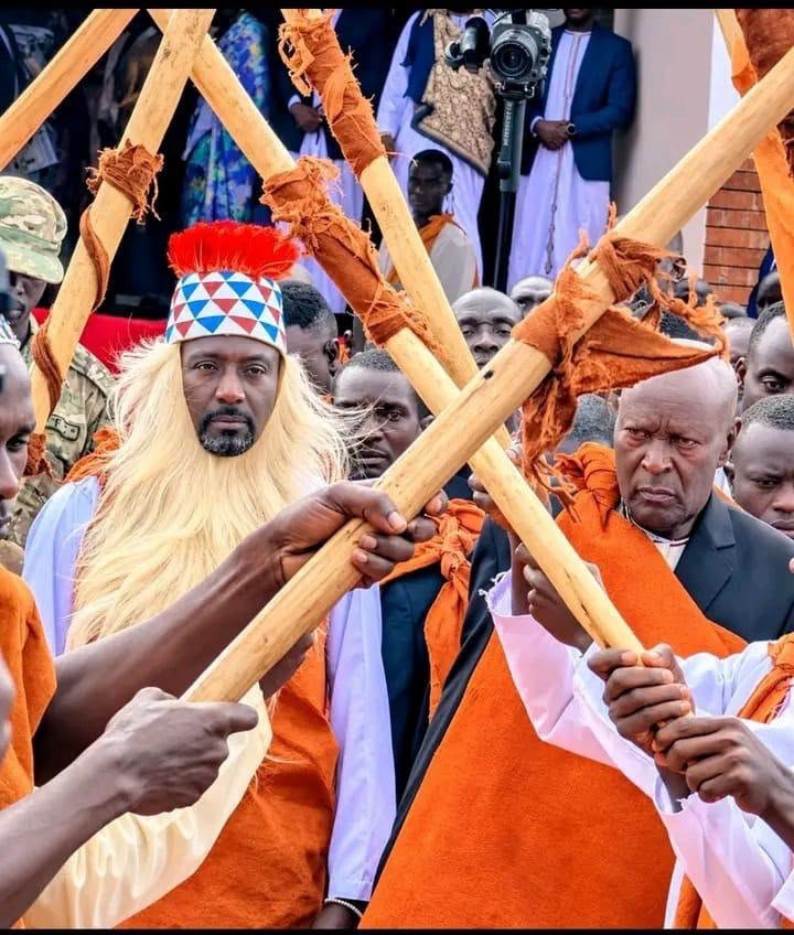 AlexBisanga's tweet photo. Hangiriza omukuma Nfuuzi https://t.co/pInog3FFBa