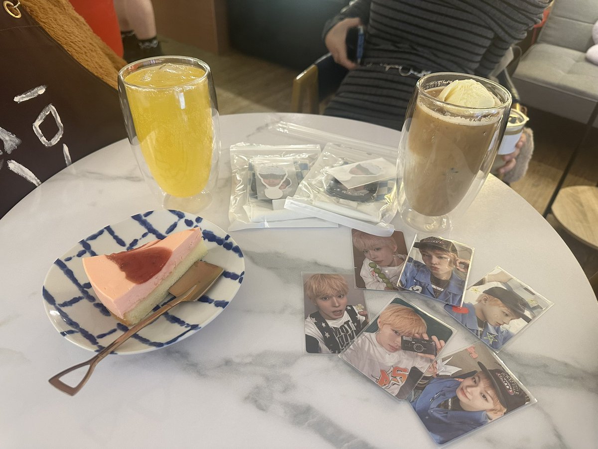 ahwanayo's tweet photo. 跟朋朋一起跑生咖♪( ´θ｀)ノ https://t.co/eAAN0HY4RW
