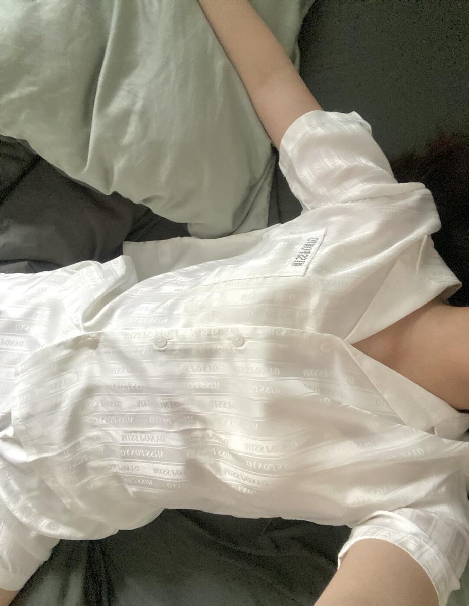 Pmidoriiro's tweet photo. このパジャマ、本当に着心地がよすぎる。いいもの見つけたって感じで、買って大正解 https://t.co/obzbU7mapi