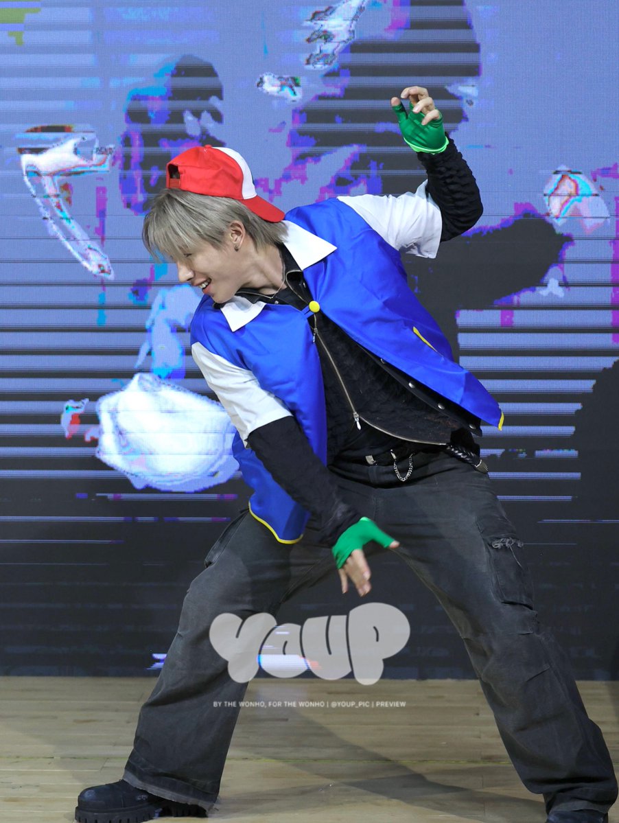 youp_pic's tweet photo. 261003 사운드웨이브 대면팬싸

올ㅋ 이브이 잡음

#WONHO #원호 https://t.co/AOktD7gg7K