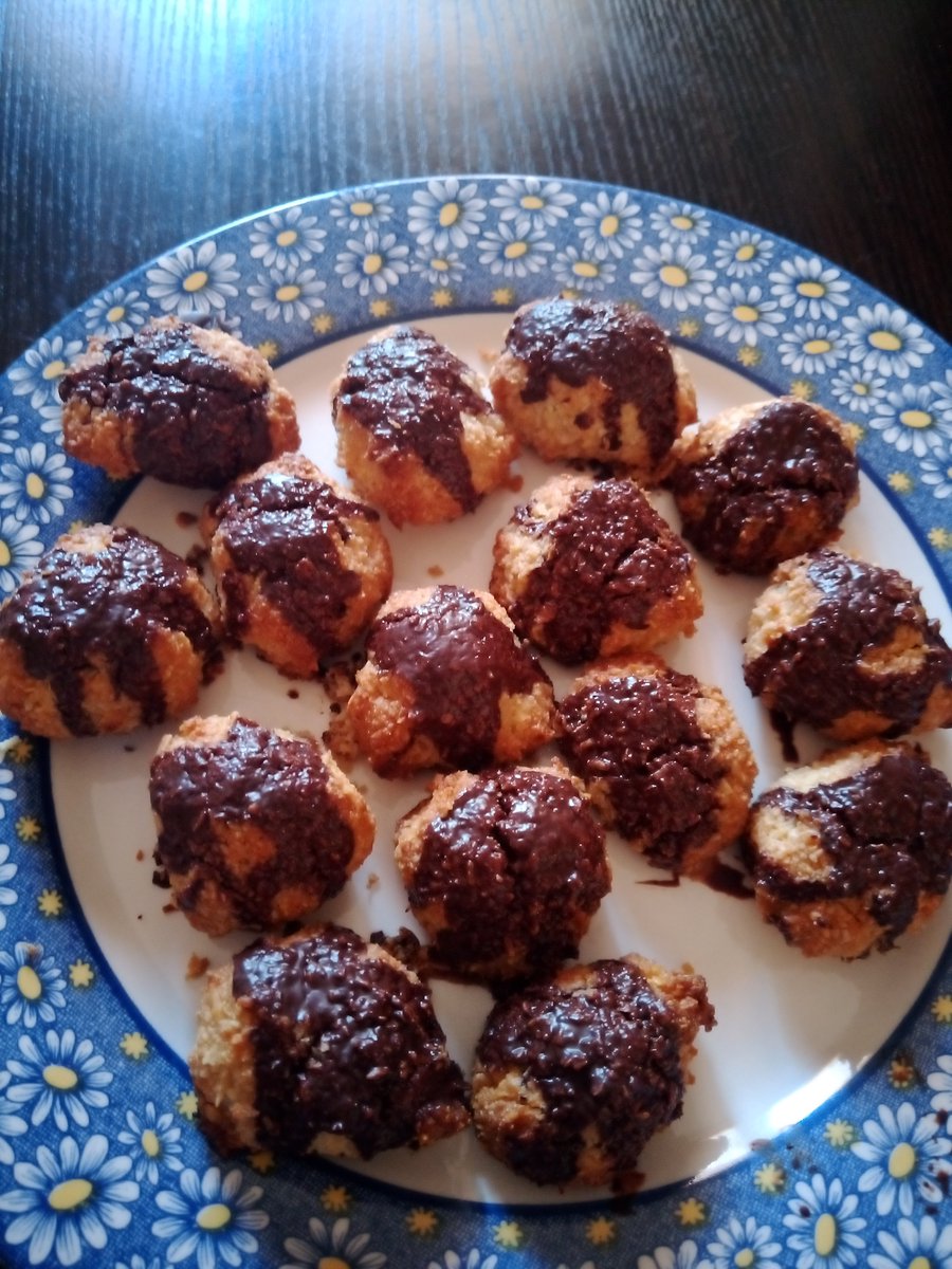 StphanieGRae's tweet photo. Biscuits coco amande https://t.co/o2z6HQD7fe