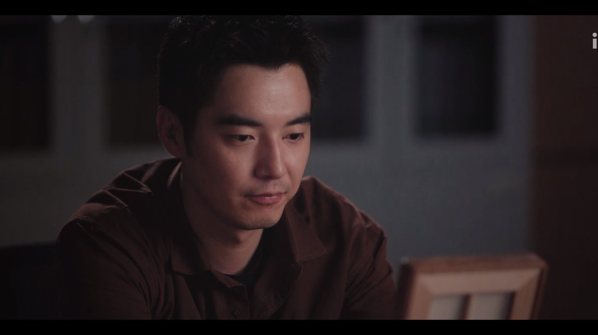 chuchuasak's tweet photo. 아빠엄마 화해하세요
서로 선물만 보내고 머하는거야 https://t.co/leReX334Fj