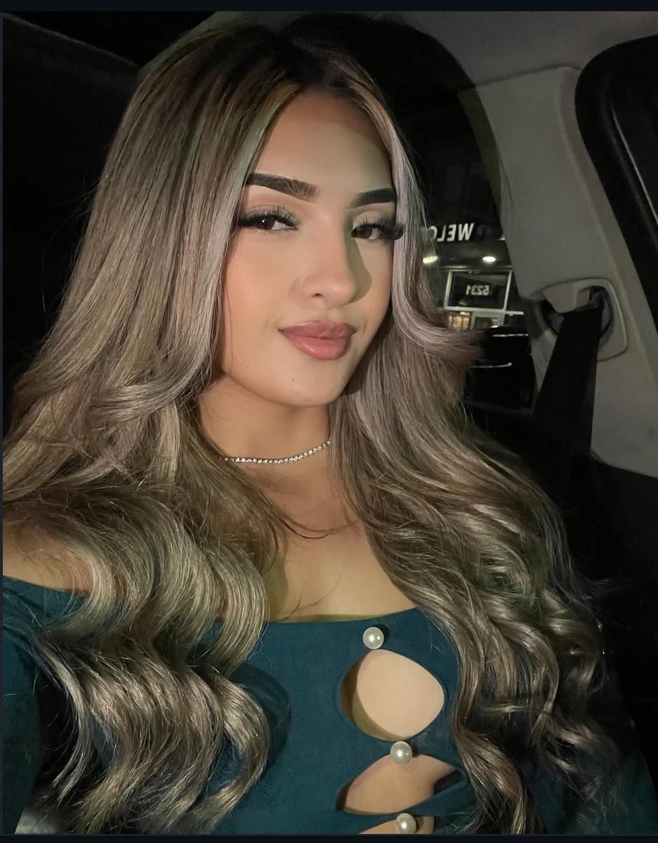 p3rvmf's tweet photo. Can anyone AI her to suck BBC? Please 😩 https://t.co/VDKz3iREFL