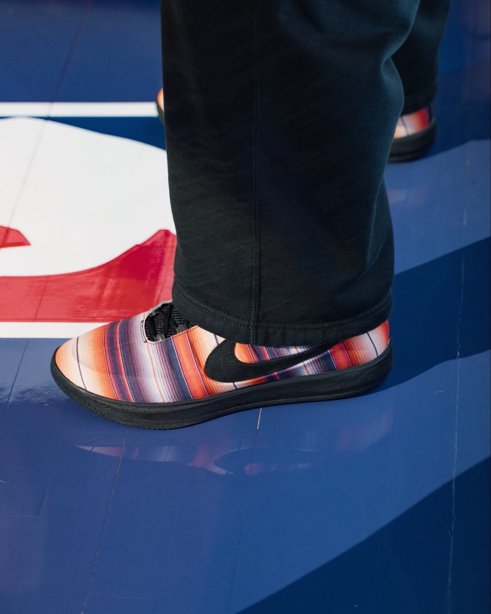 nikebook1's tweet photo. Devin Booker taps into his heritage with the new Nike Book 2 “Mexican Blanket” colorway at Phoenix Suns Fan Fest, inspired by the iconic serape patterns found throughout Mexican culture. Book stated that this is one of his favorite colorways.

📷: JV.SHOTS https://t.co/E3GPDtmTgg