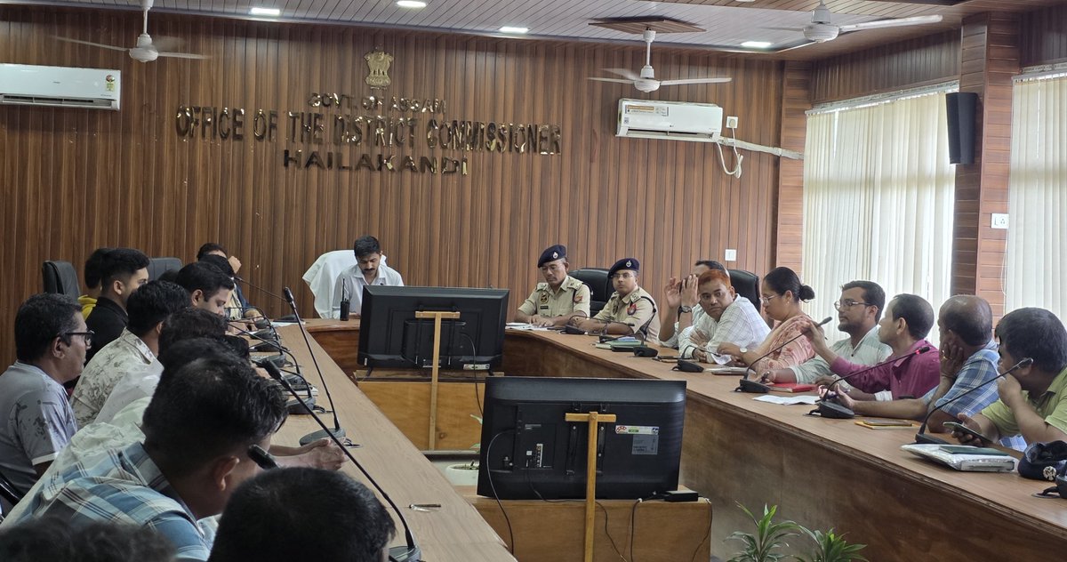 dc_hailakandi's tweet photo. District Administration under the chairmanship of DC Shri Jay Vikas, held a preparatory meeting to ensure smooth, safe and eco-friendly celebrations. Key departments were issued specific directives regarding traffic, waste disposal &amp; safety protocols.
@CMOfficeAssam
@diprassam https://t.co/rQKhTifWfr
