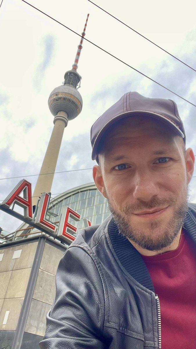 kaktus496's tweet photo. Auf wiedersehen! https://t.co/xDalKmBh3H