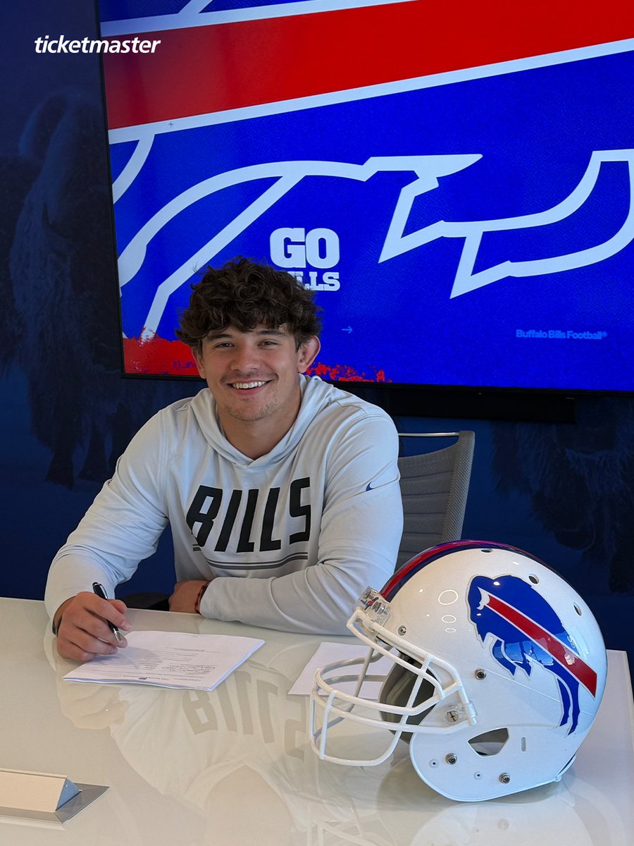 BuffaloBills's tweet photo. Buffalo Joe! 🦬

We’ve signed LB Joe Andreessen to a two-year contract extension: https://t.co/K0m3U6Mot9

@JoeAndreessen | @Ticketmaster https://t.co/Axw8Q8wCj3