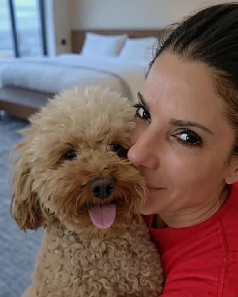 SandraAnne7jhy's tweet photo. I don’t care what anybody says about me as long as it isn’t true.
My pet 😍🙂❤️👀 https://t.co/URX7S6fiOF
