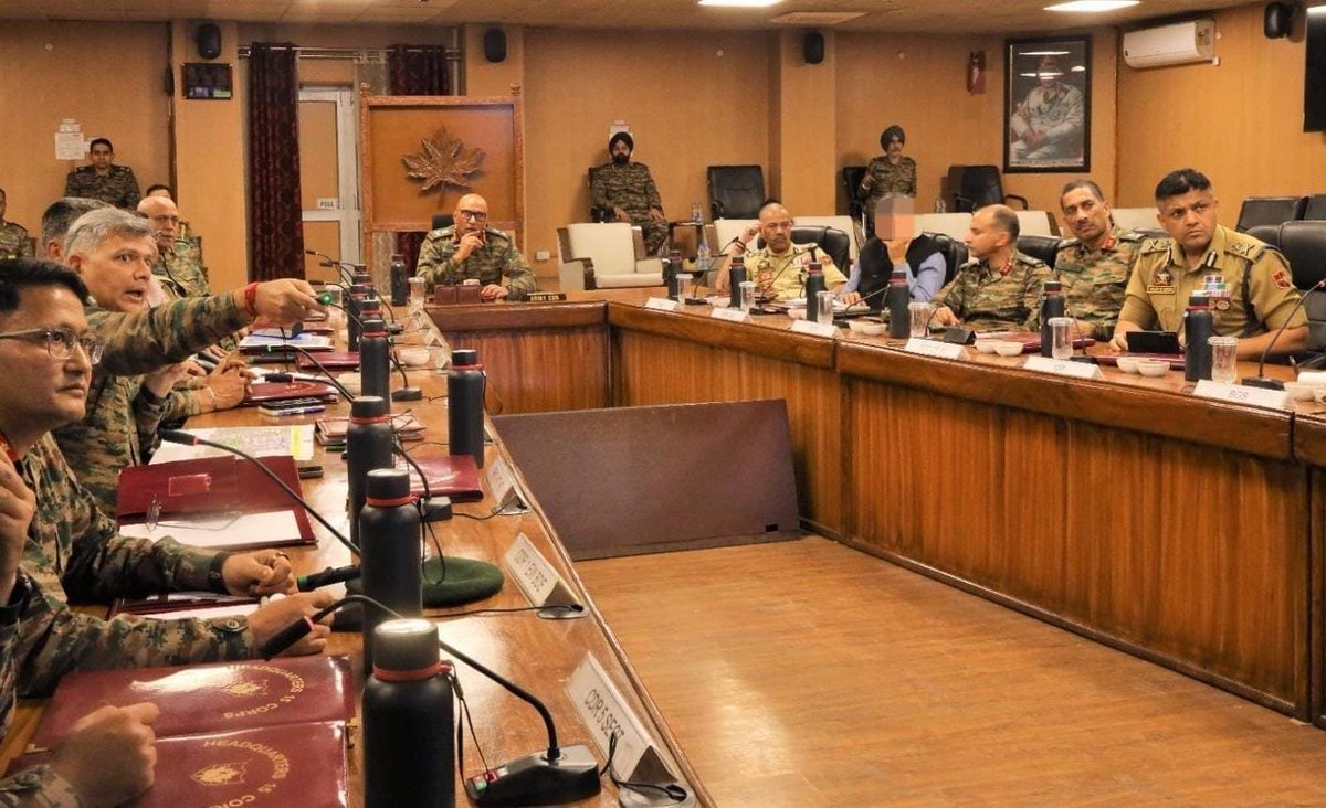 prodefencejammu's tweet photo. Lt Gen Pratik Sharma, #ArmyCdrNC, chaired a comprehensive Security Review & Coordination Meeting at #Srinagar and reviewed inputs in presence of key stakeholders on the prevailing security situation, operational preparedness and coordination mechanisms.

#ArmyCdrNC reiterated the need for enhanced inter-agency #Synergy, real-time intelligence sharing and integrated coordination to strengthen operational readiness, facilitate rapid response and enhance the effectiveness of joint operations.

#NationFirst
#AlwaysInCombat
#JAIseVIJAY

@SpokespersonMoD
@adgpi 
@NorthernComd_IA
@ChinarcorpsIA
@JmuKmrPolice
@ANI