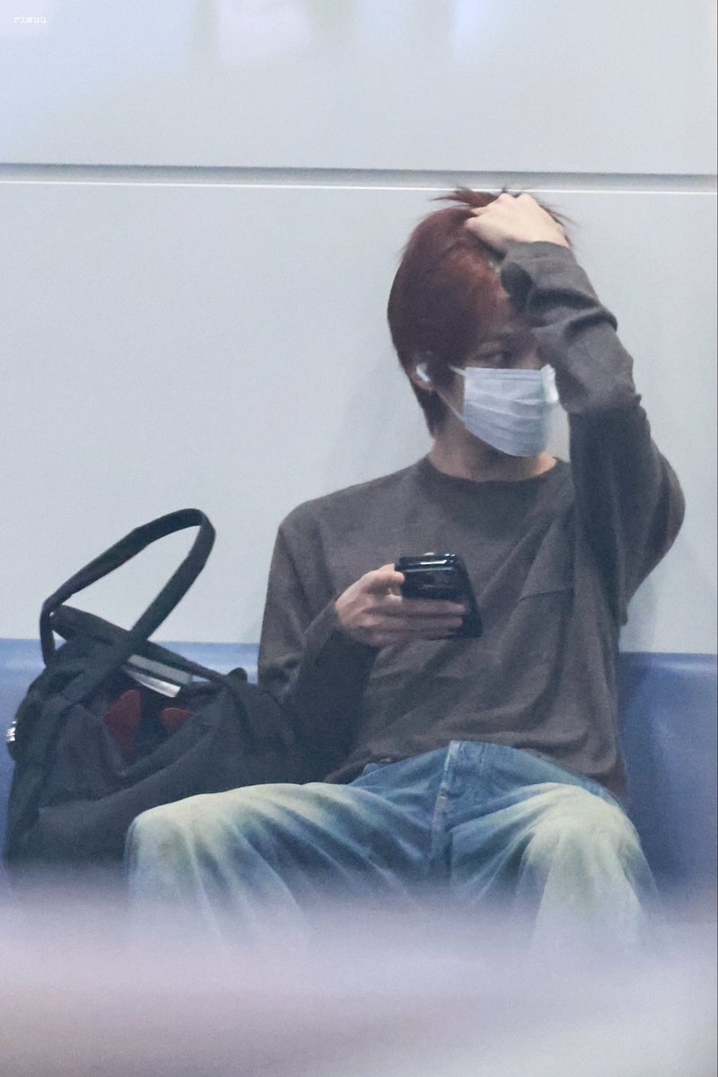 kurixzzi's tweet photo. 버석.. 건조.. 예민.. https://t.co/PHGhTWcGB0