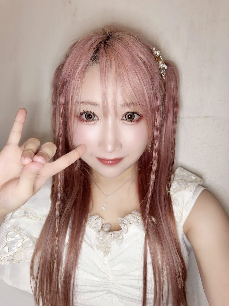 harupidrums's tweet photo. Thank you Bangkok!!🇹🇭
#LOVEBITES #Haruna https://t.co/v0NbQ8wCJ2