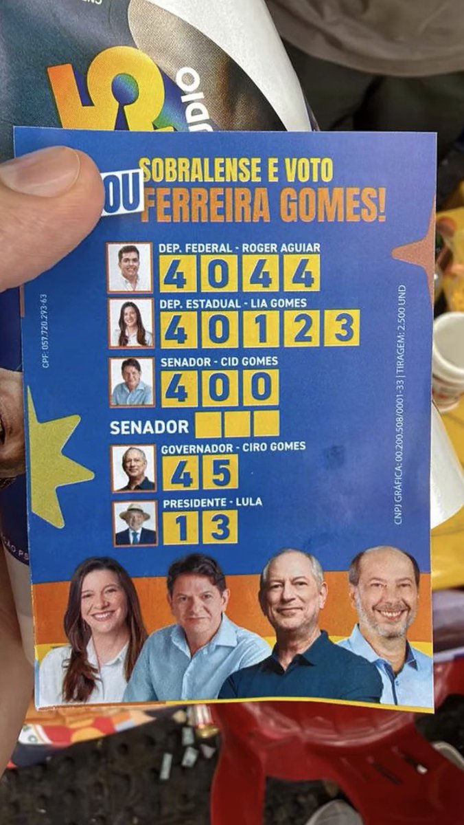 thiagovasc14's tweet photo. Eu sabia q nao iam aguentar ate o final la em Sobral 😂😂😂😂😂 https://t.co/miP3oiPj7z