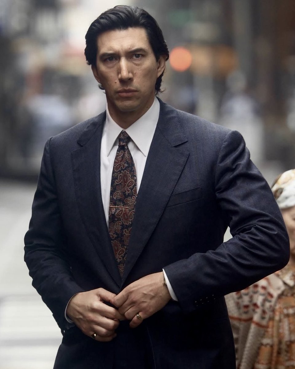 ishtarkylo's tweet photo. this is the hottest he’s ever looked on screen https://t.co/fpnEqqUnZm