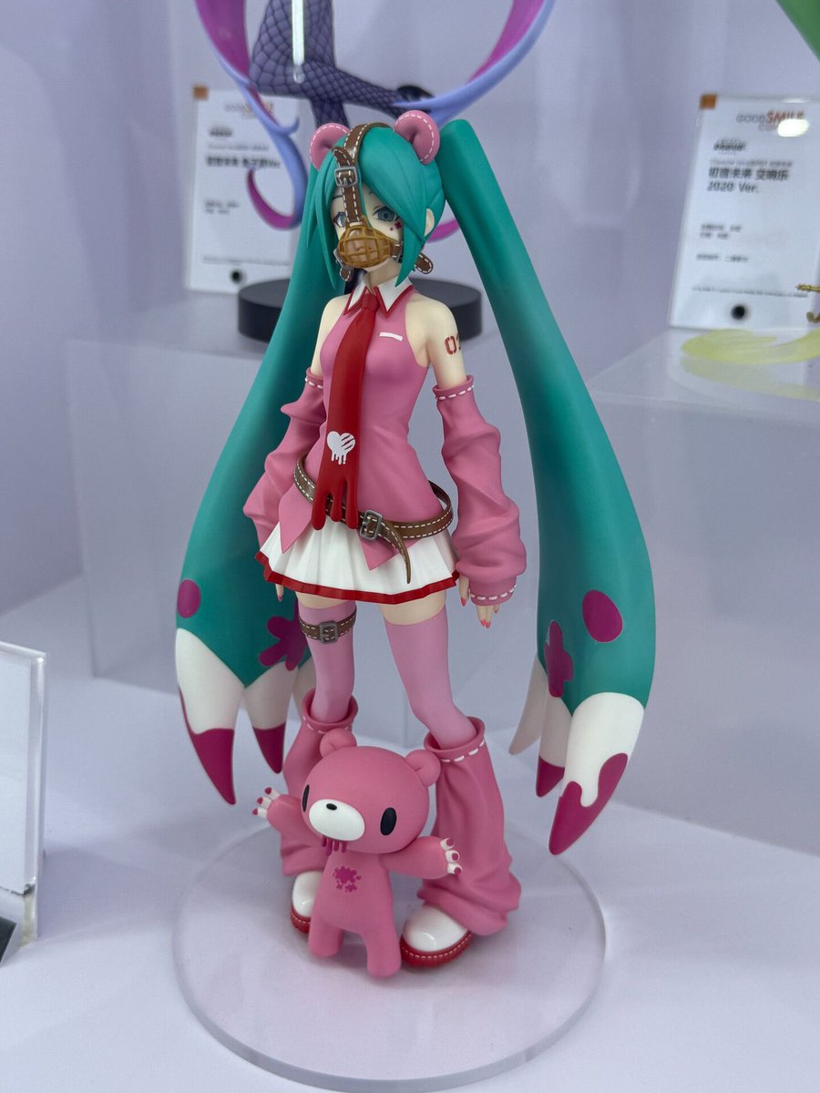 isainplastic's tweet photo. i’m crying tears of joy https://t.co/uxuSK102Or