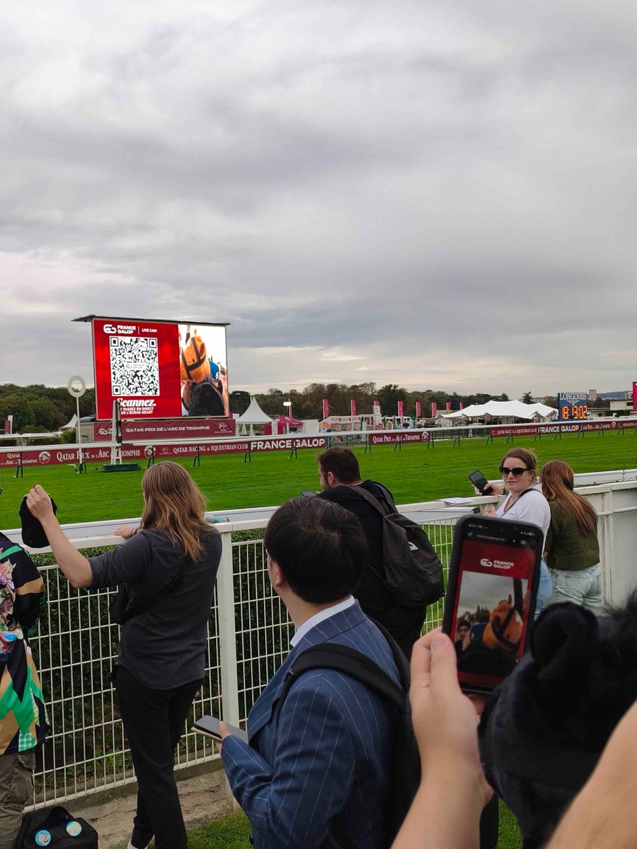 FRVtuberEnjoyer's tweet photo. Orfevre on TV ! https://t.co/Eor0meT5YG