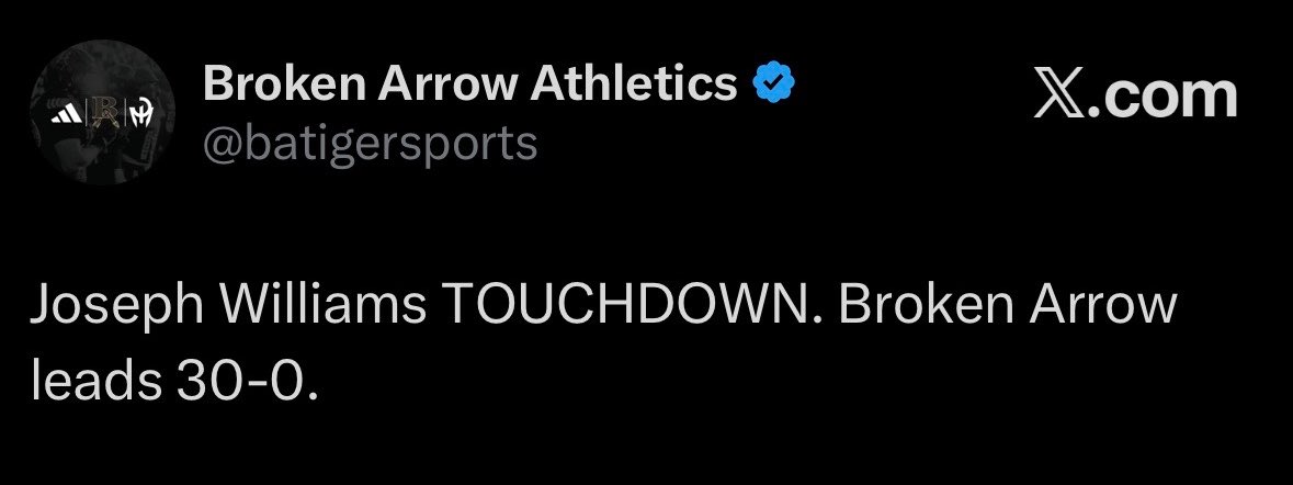 JosephWill18569's tweet photo. Homecoming night💫
2 tds
5 catches
1 tackle https://t.co/jszdOsvAtb