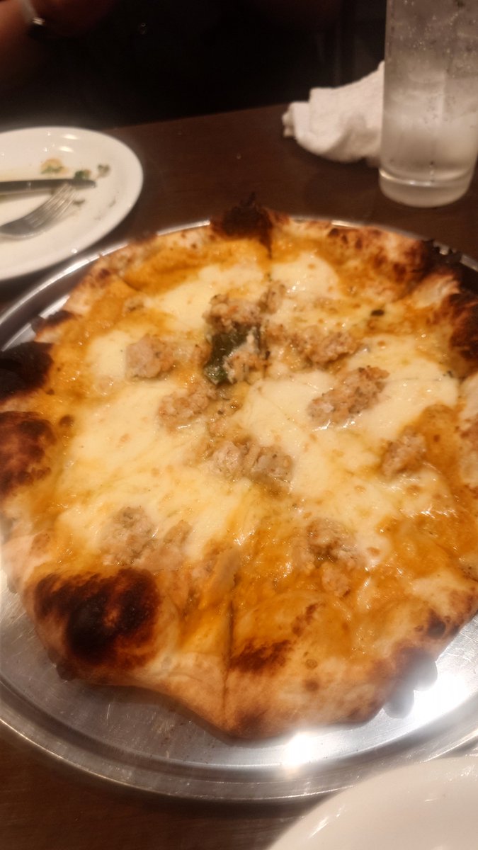 BoBoBoby's tweet photo. バターチキンカレー
アラビアータ
サラミ https://t.co/8i5O4E2ZJ5