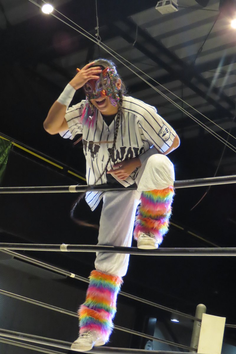 Leungfu3's tweet photo. 26.10.03  
高瀬みゆきデビュー9周年自主興行
#CoCo 選手
#高瀬vs仙女 https://t.co/0eI3Qir4F9