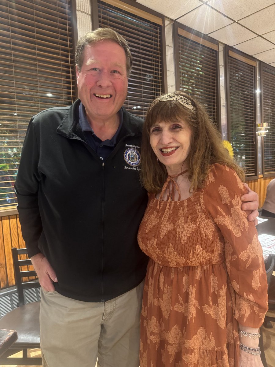 ChrisTague51's tweet photo. You canβt go to Liberty in #SullivanCounty & not stop @ the Liberty Diner & catch up with Helen & her awesome staff.
Thank you Helen for your continued friendship & great food, hospitality, & service. Looking forward to serving as your next State Senator in District 51. God Bless America!πΊπΈ #TeamTague