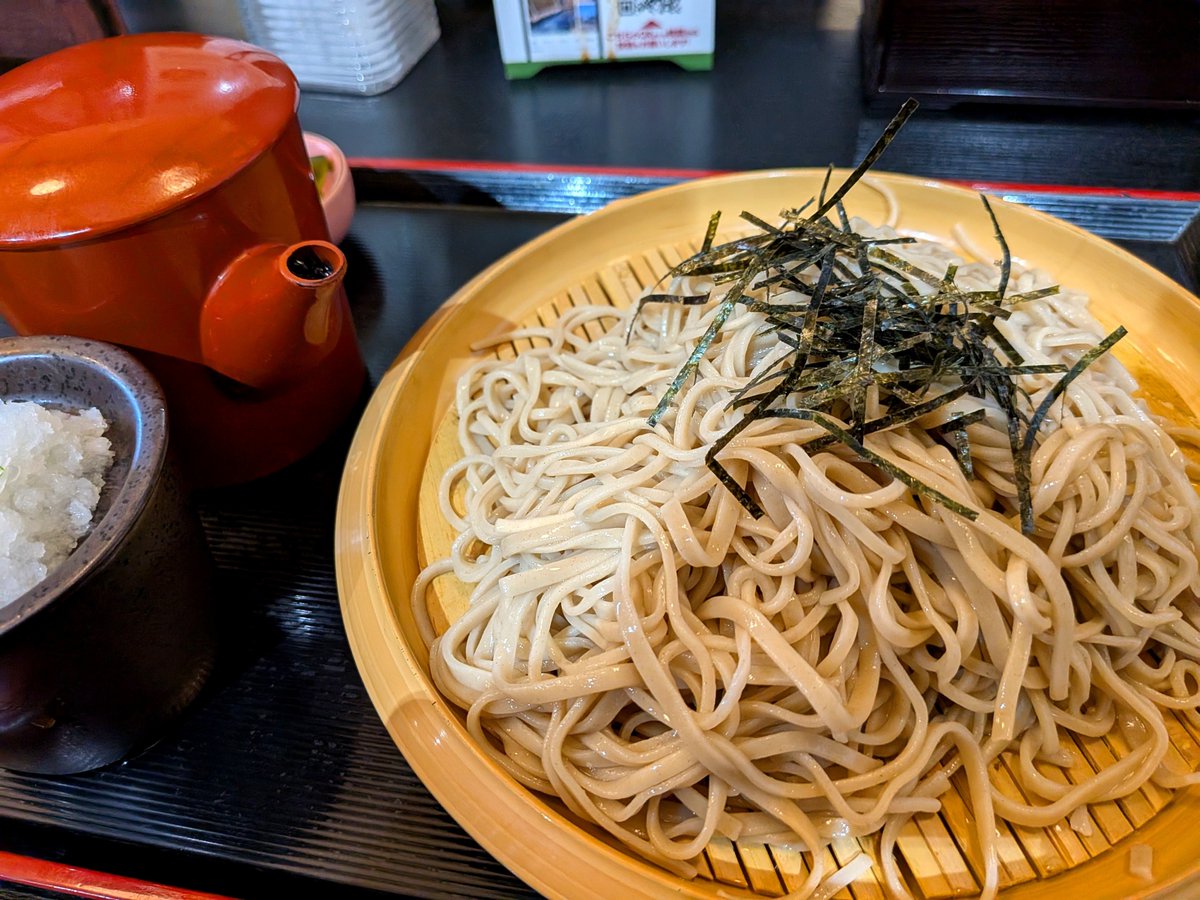 sameshidaisuki's tweet photo. 本日は井上勝正さんの熱波に始まり、ナイト営業で終わる内容濃すぎの1日でした✨
黄金体験が最高だったのはもちろん、予想を大幅の超えるナイト参加者の多さに感激でした😭
ご参加ありがとうございました🙇

サ飯と熱波前飯🤤
ごちそう様でした🙏 https://t.co/vLsfYForaw