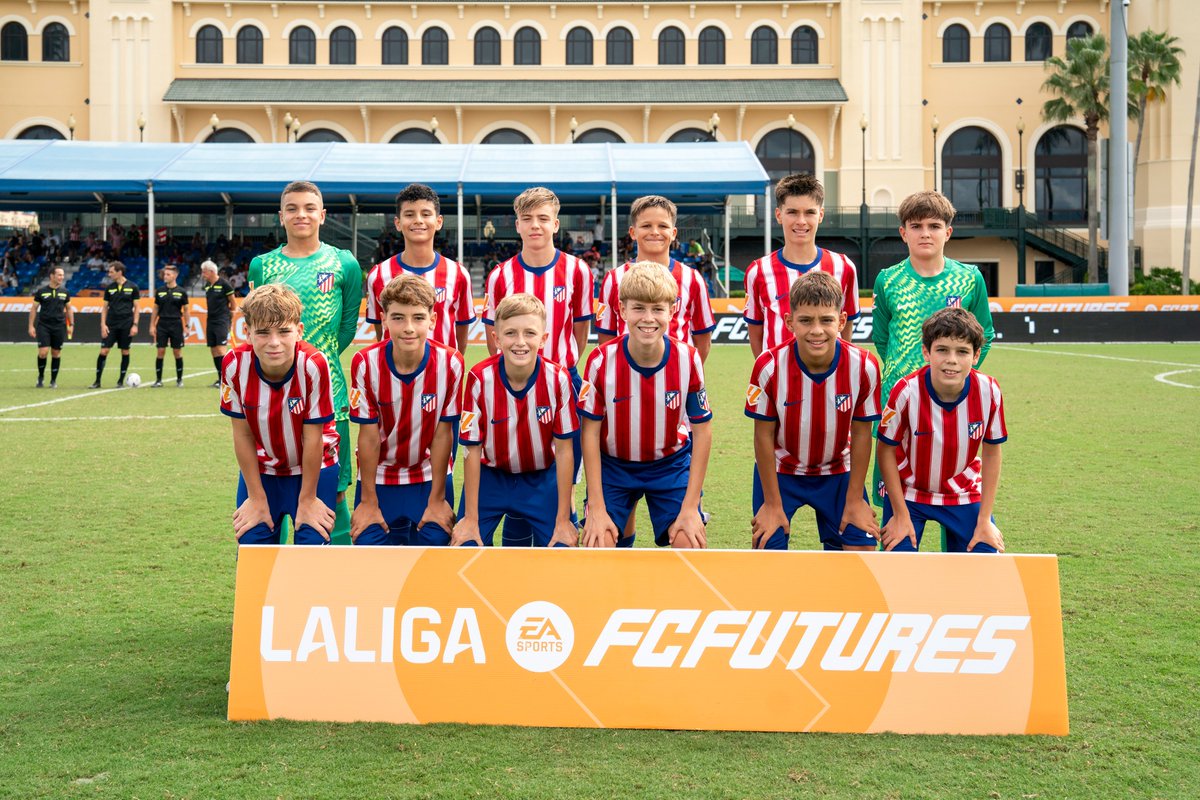 AtletiAcademia's tweet photo. 𝐋𝐀𝐋𝐈𝐆𝐀 𝐅𝐂 𝐅𝐔𝐓𝐔𝐑𝐄𝐒 | 𝐉𝐎𝐑𝐍𝐀𝐃𝐀 𝟑

Real Madrid 0-1 Atlético de Madrid Infantil B 

⚽Pablo

¡Clasificados a cuartos de final como primeros de grupo! 💪 https://t.co/VNzqhbFYXP