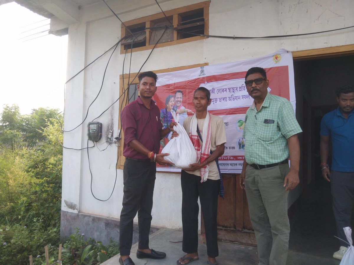 MetroNhm's tweet photo. Health workers&amp;NTEP staff participated in Gram Sabhas, conducting integrated health camps covering TB, NCD, mental health, eye screening &amp; general health check-ups. People were sensitized on TB-Mukt Panchayat(TBMP), while nutritional food baskets were distributed to TB patients. https://t.co/9sik5jGFIV