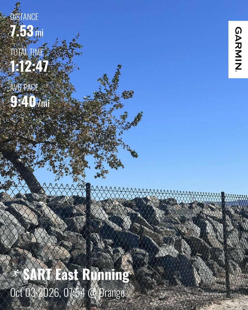 toddewiest's tweet photo. 80 degrees to start and legs still sore from Wednesday. BUT no struggle π. VO2 Max plummeted!
#keephammering @hammernutrition #running #lovetorun #kinvara @saucony #beatyesterday @garmin #runnersoftwitter #runnersofx https://t.co/wIAyadw9BL