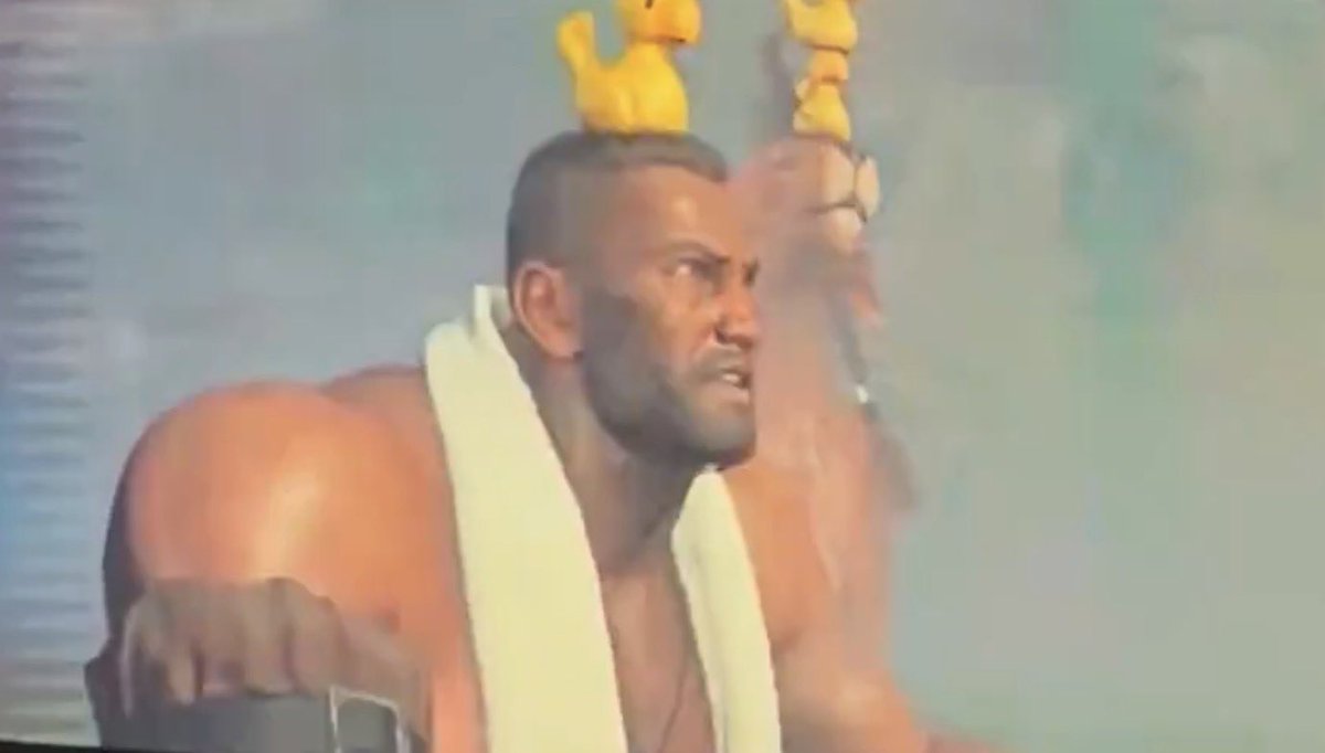 aitaikimochi's tweet photo. Anyway can we talk about shirtless BARRET HELLO!!!!!!! 😳😳😳 https://t.co/q2l51Fnw0E