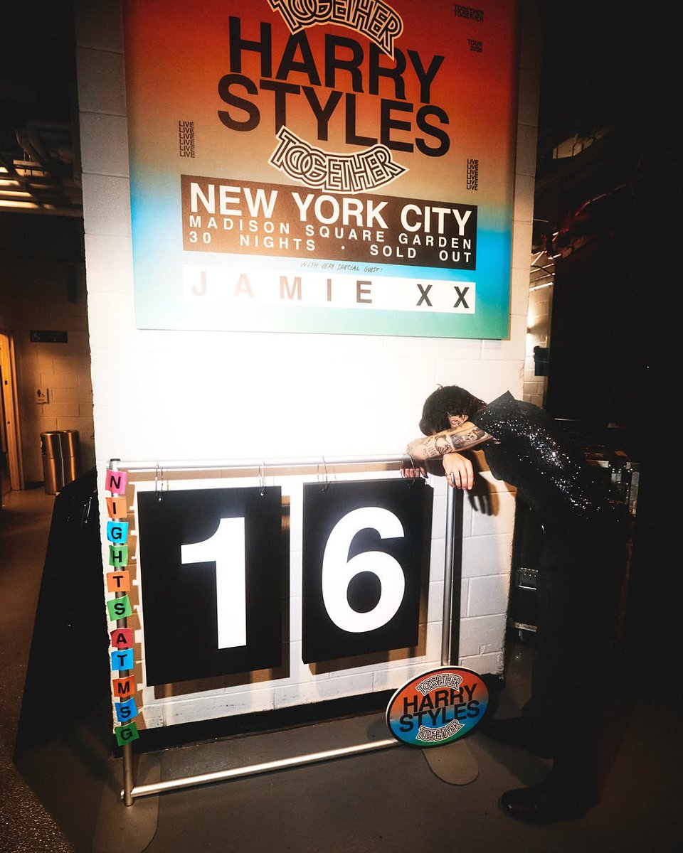 blowjobrrry's tweet photo. He didn’t just break the record. He made it feel like the beginning of something bigger. https://t.co/sOym9w4QQw