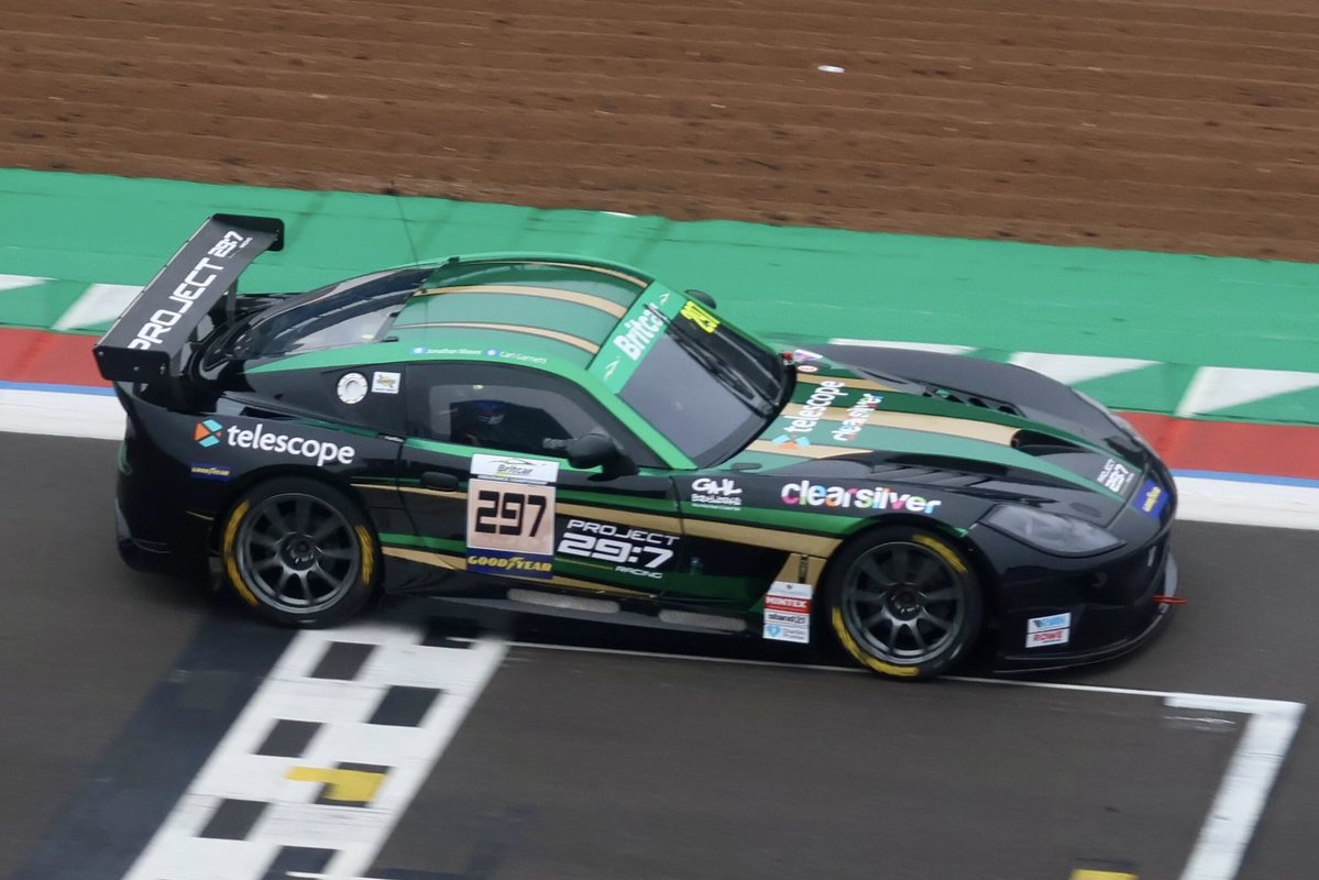 CarlGarnett's tweet photo. ๐ VICTORY AT SILVERSTONE!
A faultless performance from the whole @Project297R team to convert pole position from qualifying into our fourth Britcar win of the season.
#CG19 @TeamTelescope https://t.co/ytlO1vI65r
