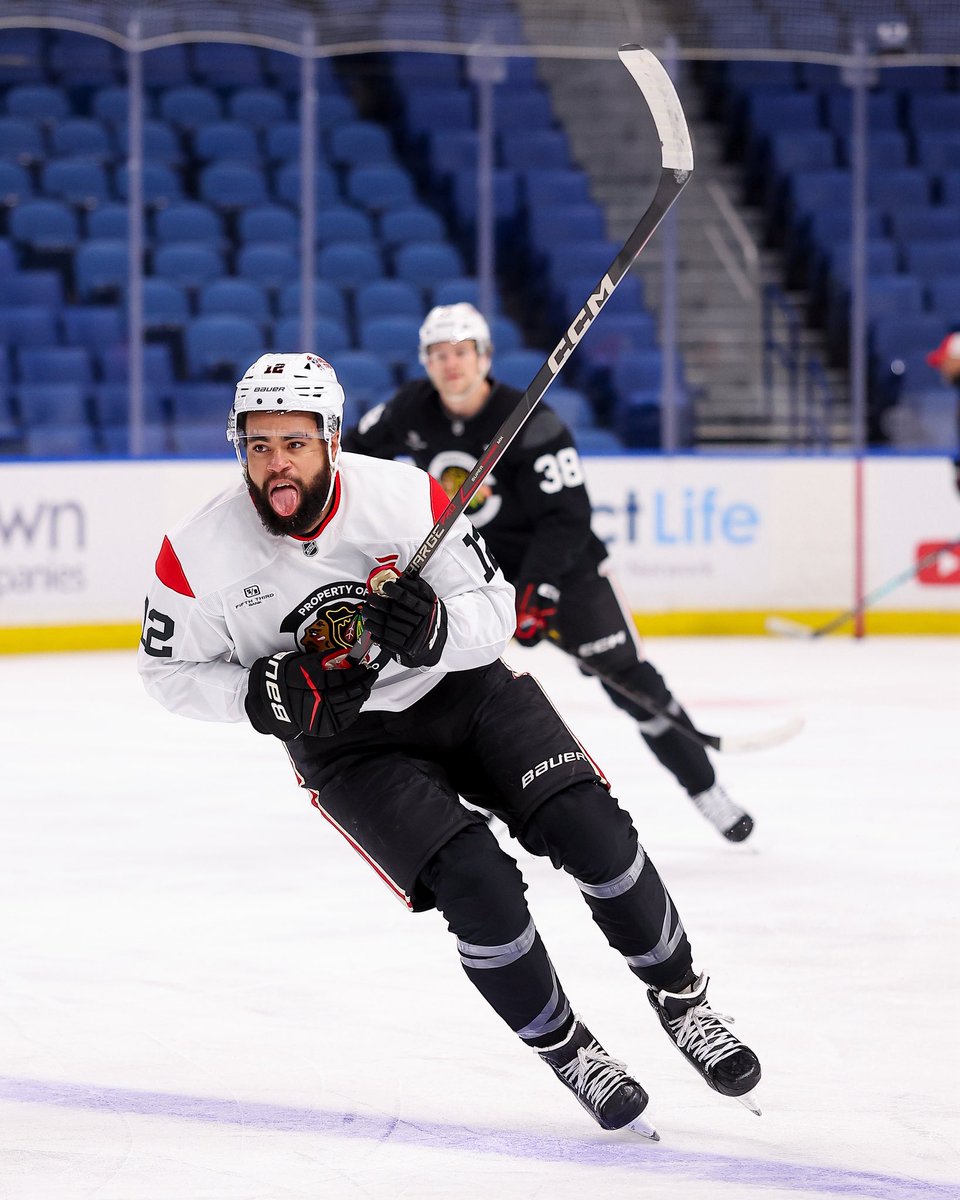 NHLBlackhawks's tweet photo. 😃🤔😛😂 https://t.co/ilFSmgTDvh