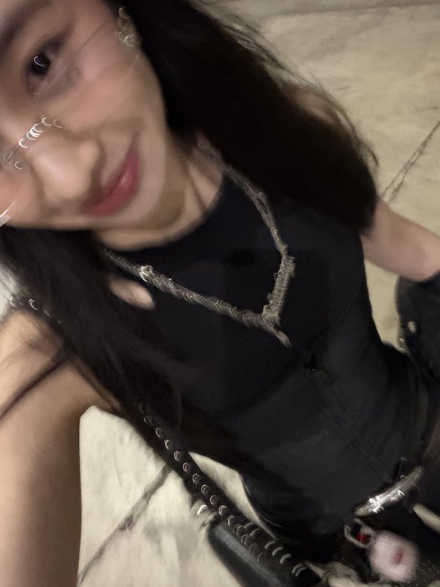 disgraceful_ly's tweet photo. ไหนๆๆๆ ใครไป #PERSES_UNCENSOREDConcert มาบ้างงงงงงง💚💜🧩 บอกเลยว่าวันนี้สนุกมากกกก   @perses_official https://t.co/GIOBZE4kK8