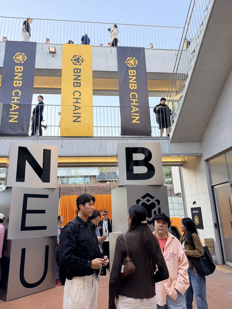 Ritabellbtc's tweet photo. @turboflow

Our TurboFlow bull was definitely one of the crowd favorites today 🐮💜 Players kept stopping by our booth to snap photos, hang out, and share the Web3 vibes with us!
#turboflow #bnb #bsc #binance #btc https://t.co/DvsdDTEEwt