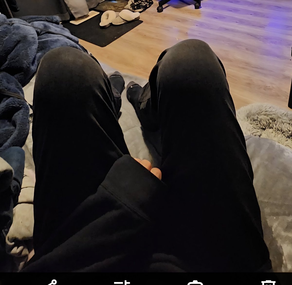 1n2Darkness's tweet photo. day vs night wear 🤭 https://t.co/3VKvOPyTqt