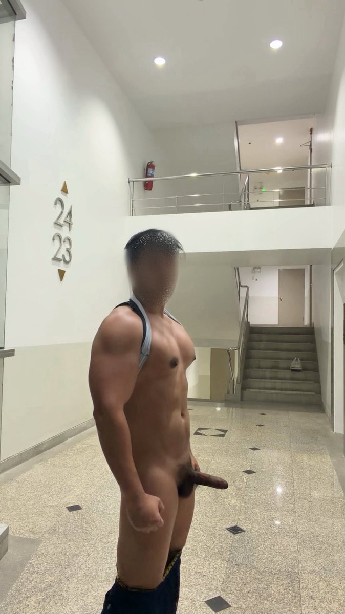 MasterHaribo's tweet photo. ทำไมพวกหล่อๆมันชอบเอ้าดอวะ  @Mrhornydog88 https://t.co/f4YzJxpy5B
