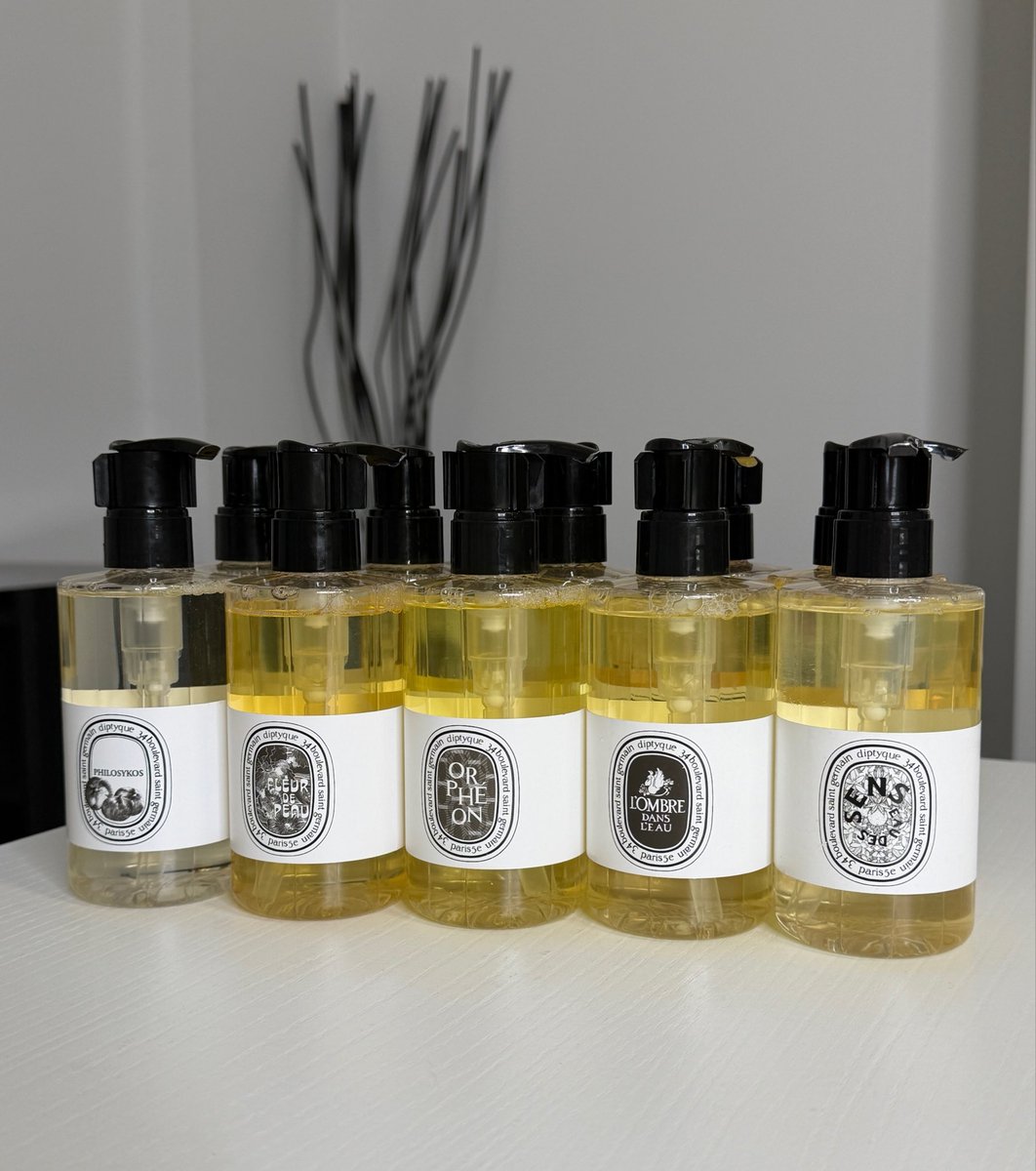 olfactoriumonx's tweet photo. 🫧 Les gels de parfum lavants pour le corps Diptyque rejoignent le catalogue ! 🚿

Orphéon, Philosykos, Eau des Sens, L’Ombre dans l’Eau &amp; Fleur de Peau.

Désormais dispo’ à prix (très) doux ! 🌬️ https://t.co/oIe00wud3Q