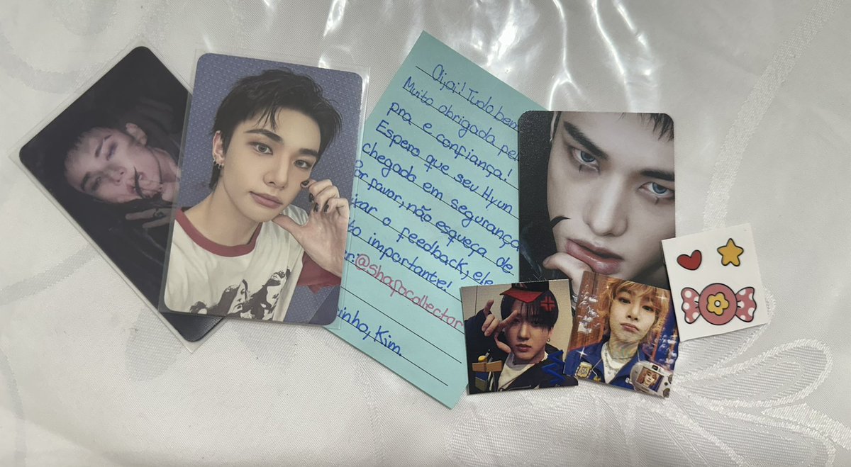 milidohyun's tweet photo. Feedback super positivo para @shafocollector!! Embalou super bem, chegou tudo certinho e no prazo, também mandou alguns brindes 💗 https://t.co/QLmDBWCwkx