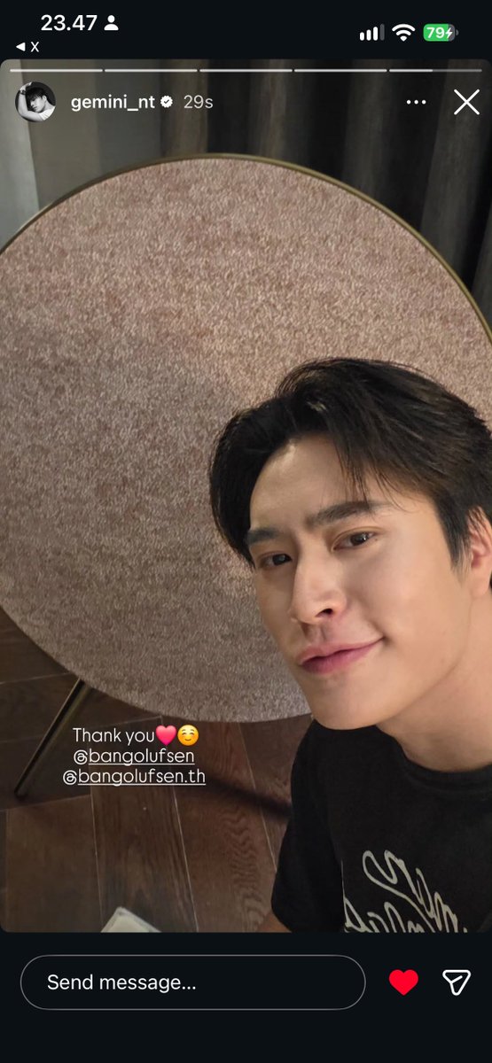 gemiimu's tweet photo. So i guess this one is his wishlist the @BangOlufsen A9 speaker wohooo 

#BangOlufsenxGEMINI
#Gemini_NT #เจมีไนน์ https://t.co/k10GzzzD6e