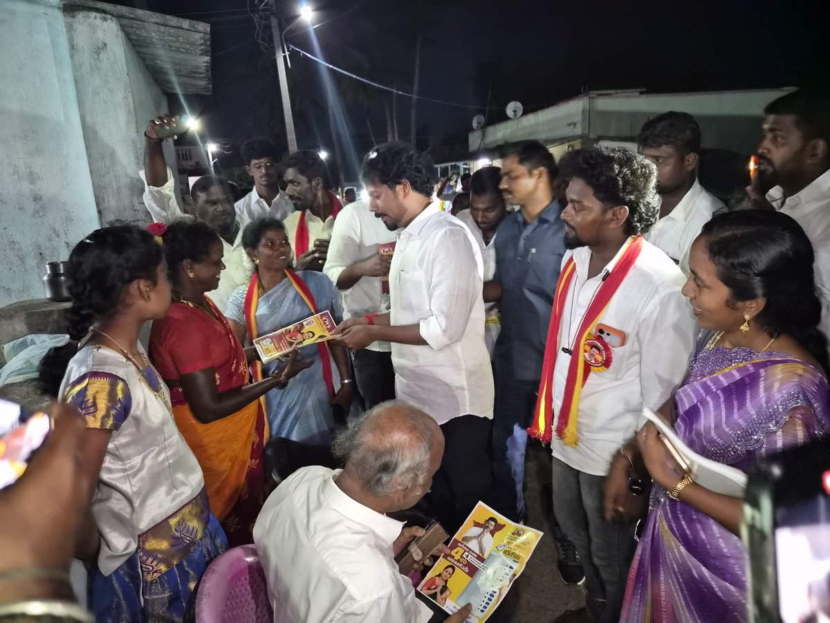 HariJkns's tweet photo. மாண்புமிகு தமிழக வெற்றிக் கழகத் தலைவர், தமிழ்நாடு முதலமைச்சர் அவர்களின் அறிவுறுத்தலின் படி,

இன்று (03.10.2026) சனிக்கிழமை,

மாண்புமிகு வேளாண்மை &amp; உழவர் நலத்துறை அமைச்சர் திரு. ர.வினோத் அவர்கள் மதுராந்தகம் சட்டமன்ற தொகுதியில் உள்ள தண்டரை புதுச்சேரி ஊராட்சியில் https://t.co/GnWo6swxUO